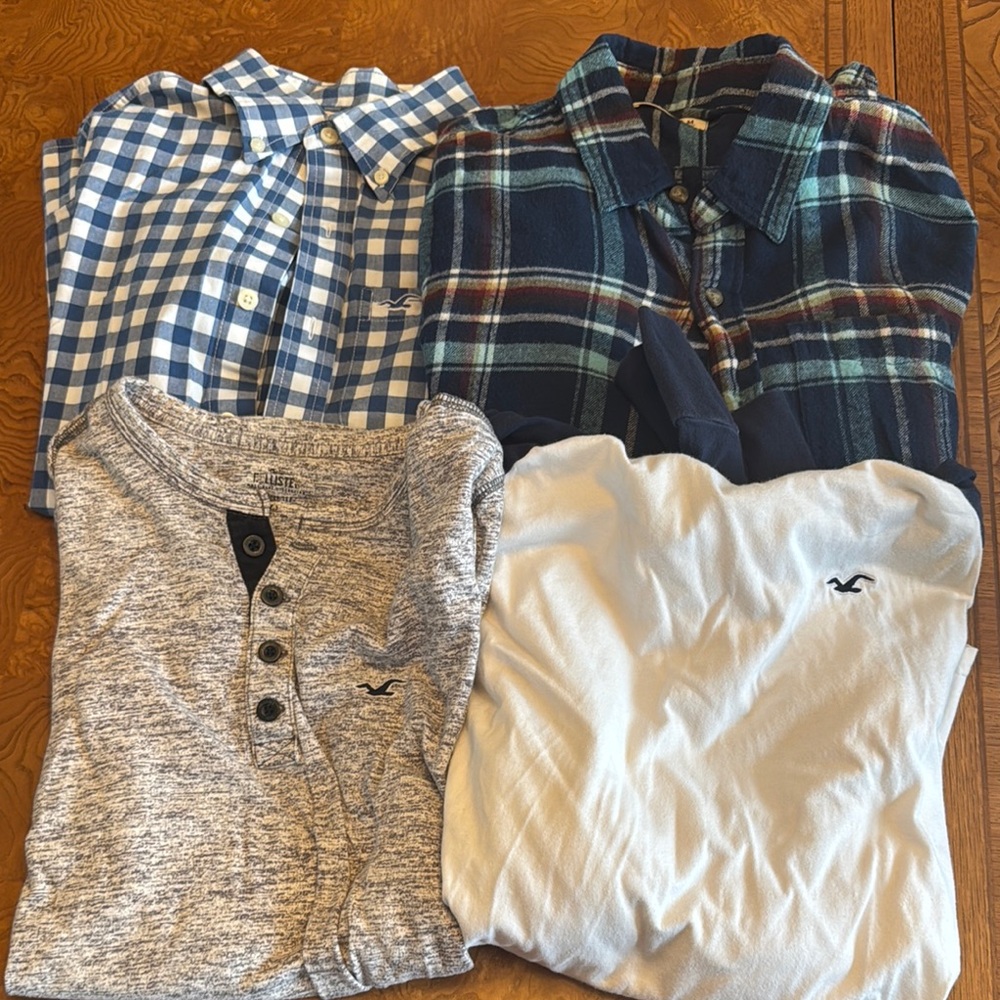 Hollister Men's Shirt Bundle - Blue, Gray, White - Medium Lot of 4